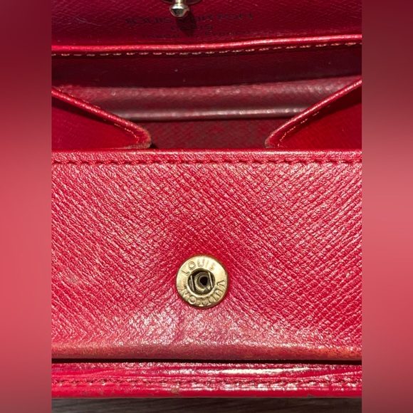 Authentic -Used- Louis Vuitton Red Leather Coin Box Wallet - Picture 6 of 6